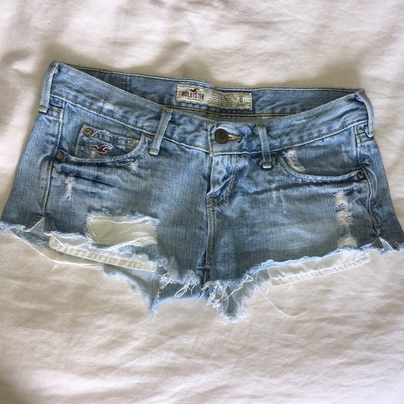 Hollister Shorts - Picture 1 of 5